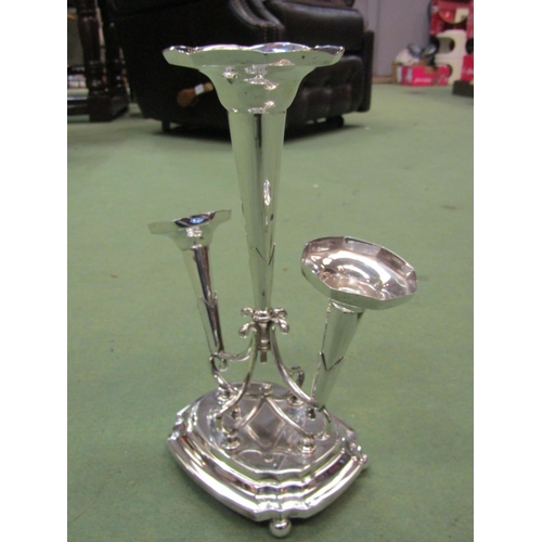 4074 - A plated three arm trumpet epergne, marked Sheffield to base, 28cm tall