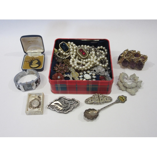 1359 - A quantity of bijouterie including brooches, watch, chains etc.