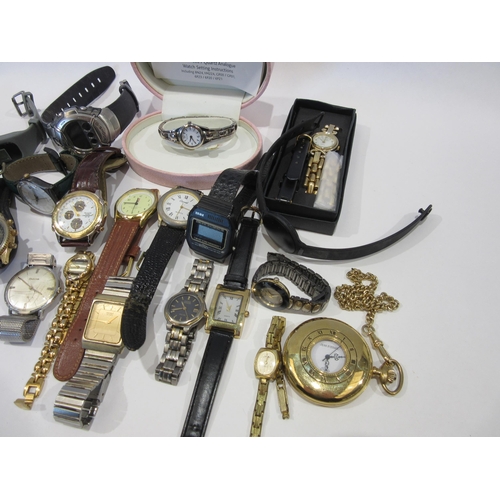 1366 - A group of various watches including Accurist, Citizen, Bulova, etc.