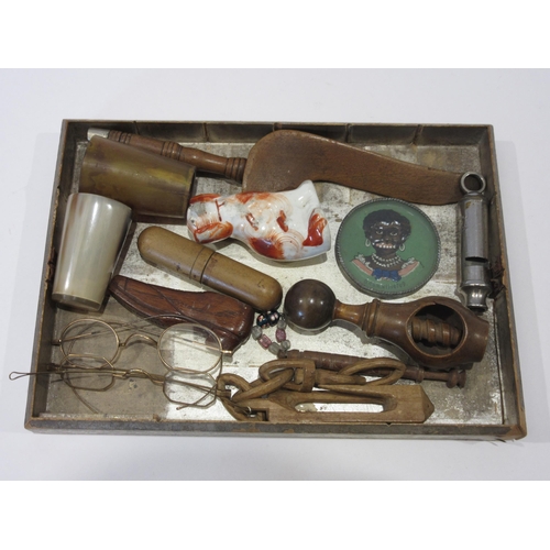 1370 - A tray of treen including an 18th Century nutcracker, a Welsh love token and a knitting sheaf etc.