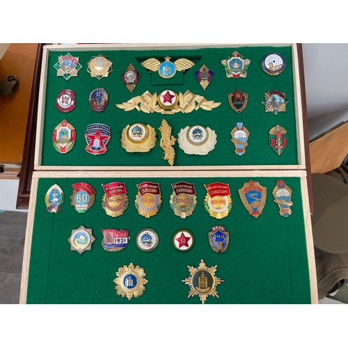 8216A - A collection of Mongolian medals including 