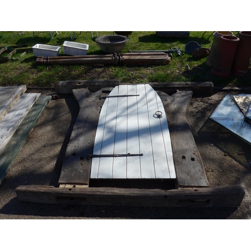 Lot 9005      