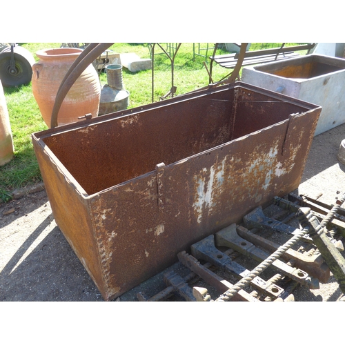 Lot 9012      