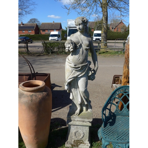 Lot 9028      