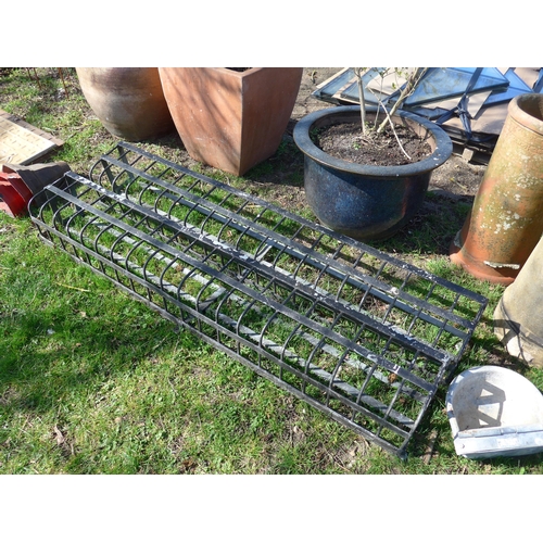 Lot 9051      