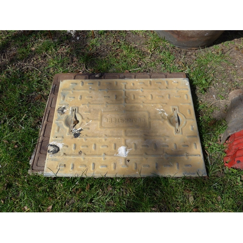 Lot 9053      