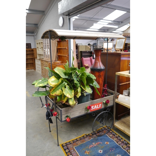 Lot 2048      