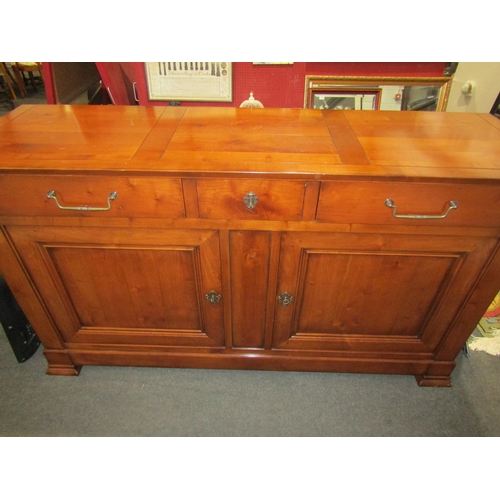 Lot 1015      