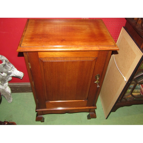 Lot 4038      
