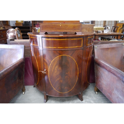 Lot 2002      