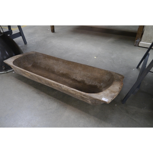 Lot 2058      