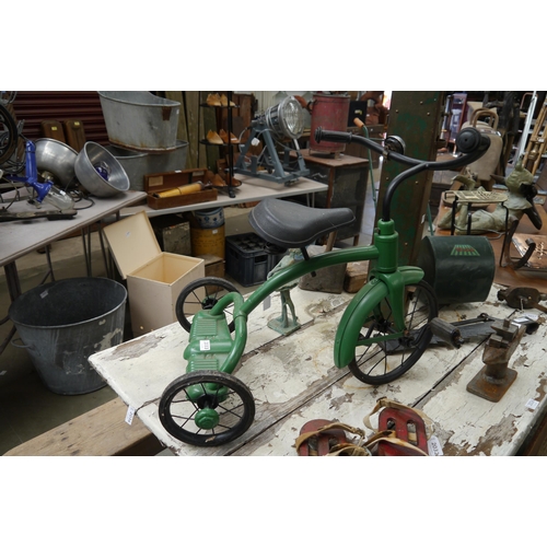 Lot 2033      