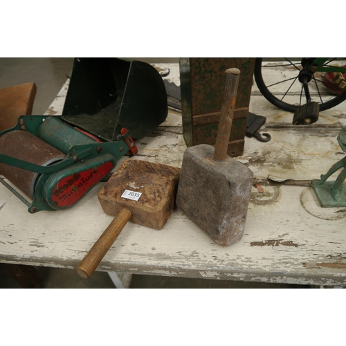 Lot 2035      