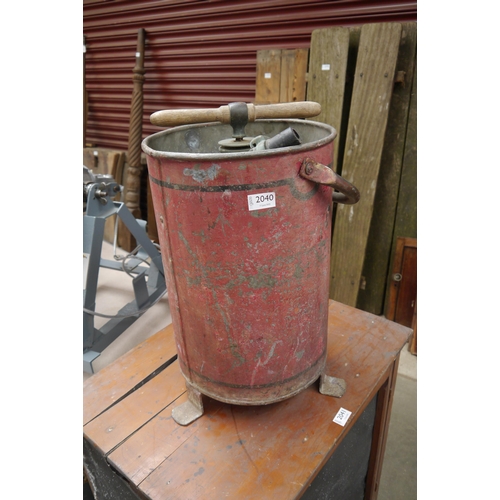 Lot 2040      