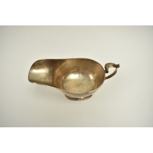 8040 - A George Nathan & Ridley Hayes silver sauce boat on pedestal base, Birmingham 1916, 8.5cm tall, 15.5... 