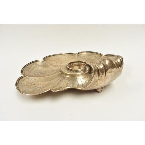 8028 - An early Victorian James Charles Edington highly ornate inkstand of scrolling scallop form with cent... 