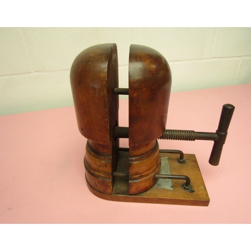 Lot 9035      