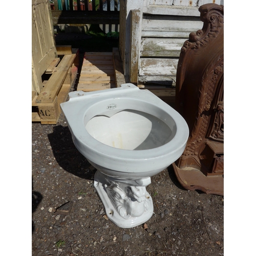 Lot 6053      