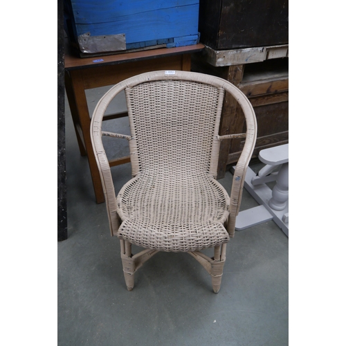 Lot 2051      