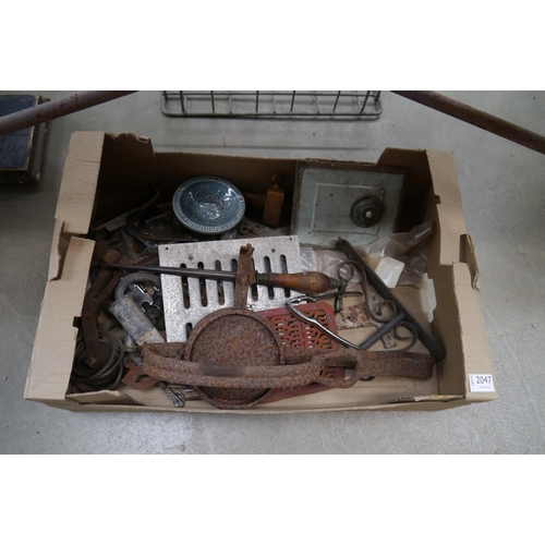 Lot 2047      