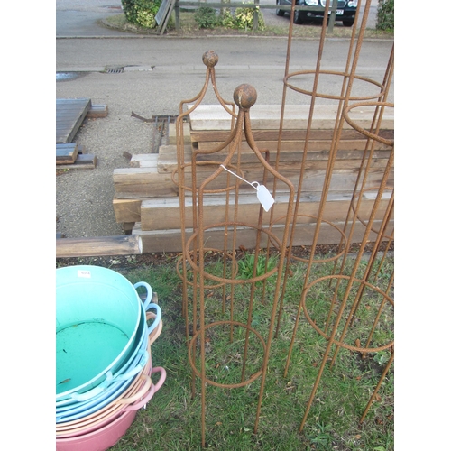 Lot 6043      