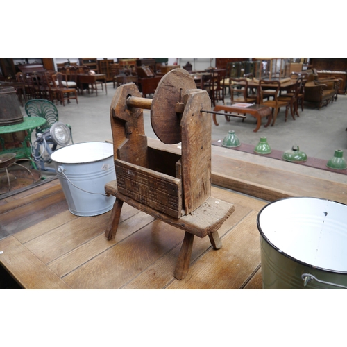 Lot 2036      