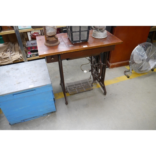 Lot 2046      