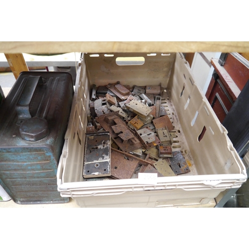 Lot 2068      