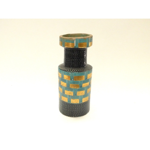 Lot 8025      