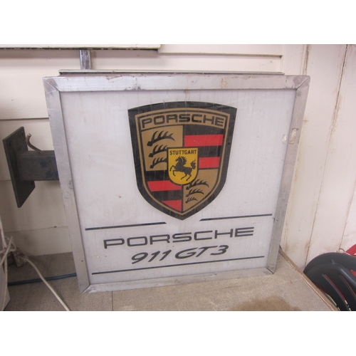 7076 - A Light-up advertising box 51.5cm x 51.5cm with bracket, Porsche 911 GT3 details. DTI FAILURE:  Plea... 