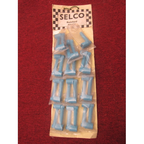 7092 - A pack of unused Selco spark plug caps