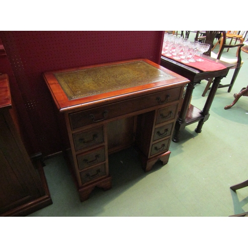 Lot 4040      