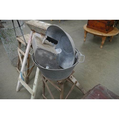 Lot 2027      