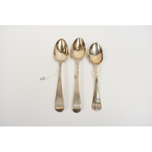 Lot 8055      