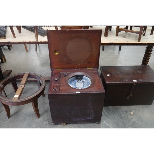Lot 2023      