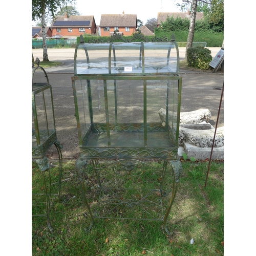 Lot 8025      