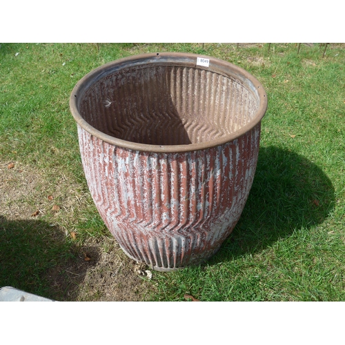 Lot 8049      