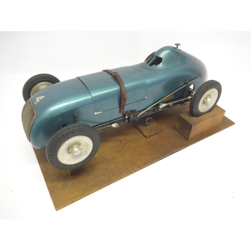 6203 - An M&E Models of Exmouth 'Special' tethered racing car, c.1947, the hand carved wooden body with ori... 