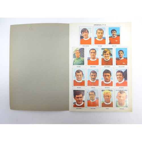 6033B - Football trade cards - Three fully completed football Picture Stamp albums, comprising English First... 