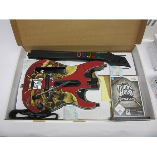 6009 - Retro Gaming - A Nintendo Wii video games console with assorted games and accessories including 