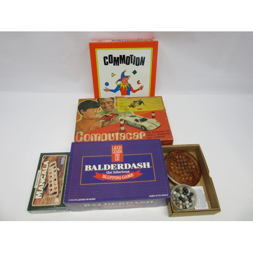 6042 - A mixed group of toys and games including Mettoy Computacar, unboxed Escalado racing game with paint... 