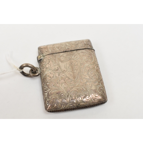 5078 - A silver vesta case, 5.4cm tall x 4.2cm, 32g
