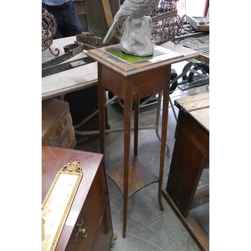 Lot 2026      