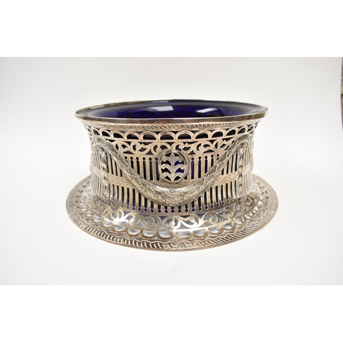 5071 - A Georgian Irish silver potato ring and later blue glass liner, Edmund Johnson, Dublin, 1908, box di... 