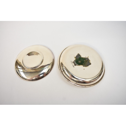 5061 - C Hoare & Co London Bankers Commemorative dish issued in 1972 to celebrate their tercentenary 1672 -... 