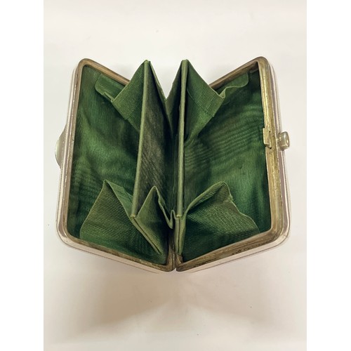 5081 - A Russian silver evening purse, rounded rectangular form with engraved foliage and floral sprays, st... 