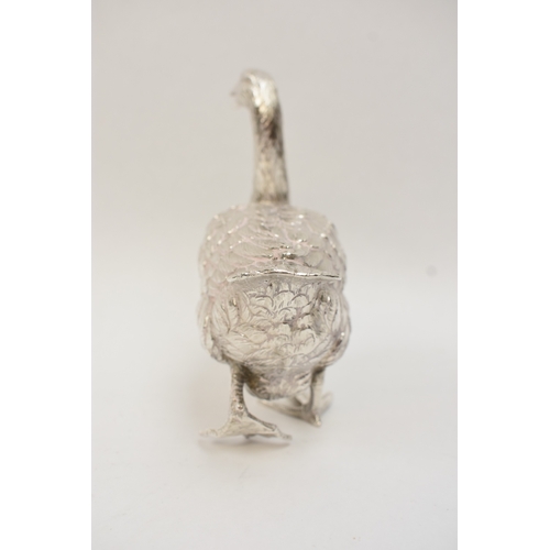 5035 - A Berthold Muller silver Goose with London import marks. Fine feather detail with open mouth, London... 
