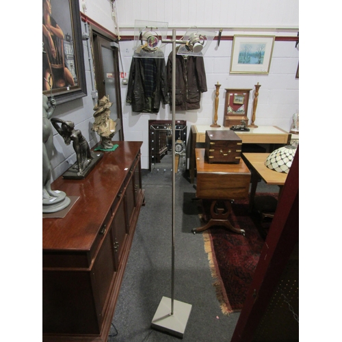 1061 - A twin spotlight style floor lamp