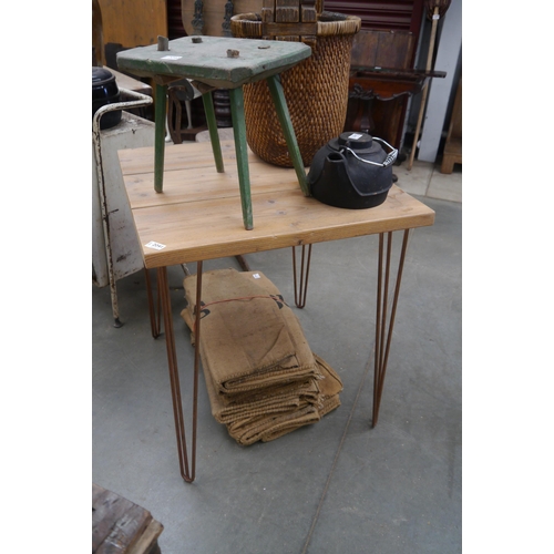 2041 - A pine café table on metal hair pin legs 2ft square