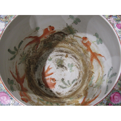 4035 - A large Chinese famille rose jardinière, 36cm diameter